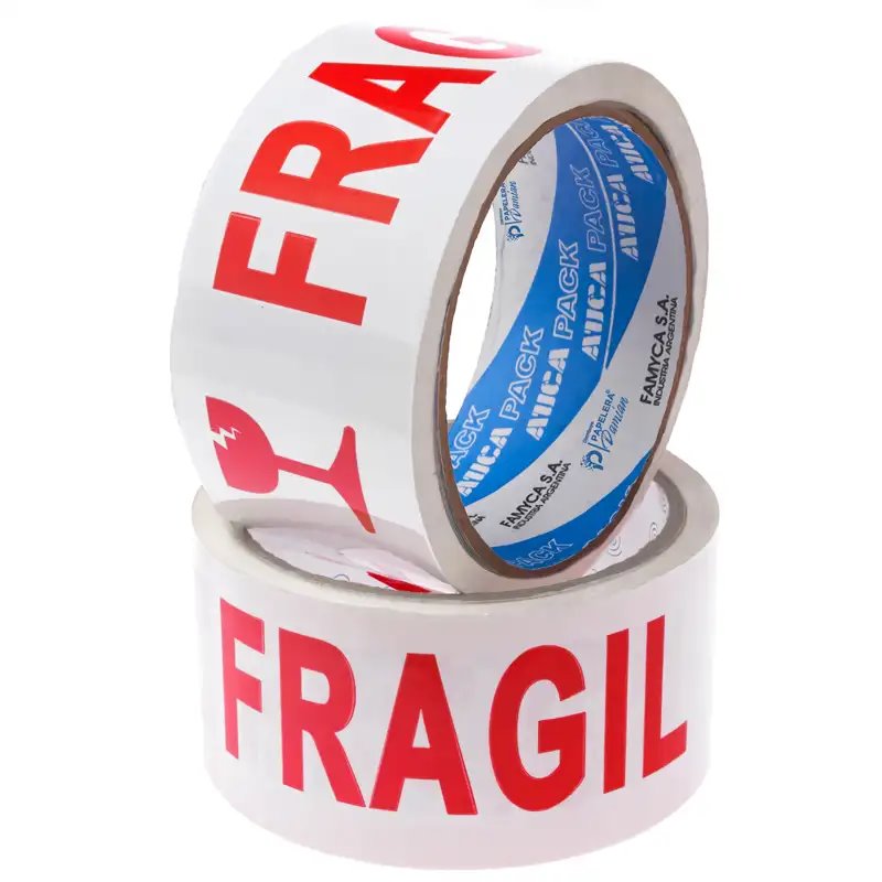 Cinta de embalaje Frágil AUCA 48x50, rollos blancos con leyenda FRÁGIL roja. Cinta de embalaje Frágil AUCA 48x50, rollos blancos con leyenda FRÁGIL roja.