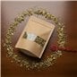 Bolsa doypack kraft 12x18 cm con hierbas para infusiones, vista desde arriba Bolsa doypack kraft 12x18 cm con hierbas para infusiones, vista desde arriba