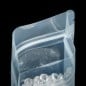 Detalle del cierre zipper hermético de la bolsa doypack transparente 12x18 cm